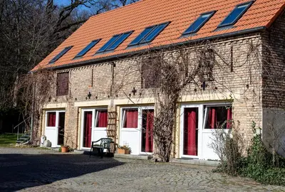 Das Gebäude in dem sich die Pension befindet