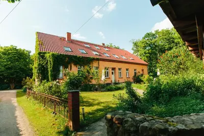 Ein Garten an der Unterkunft Feriendomizil Alter Garten