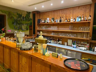 Getränke in der Unterkunft Neue Mühle Kleines Landhotel