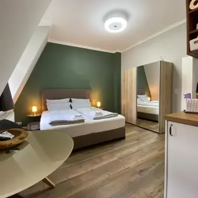Amaroo - Rooms & Apartments 