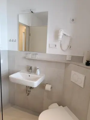 Ein Badezimmer in der Unterkunft Kastanienhof Lübben