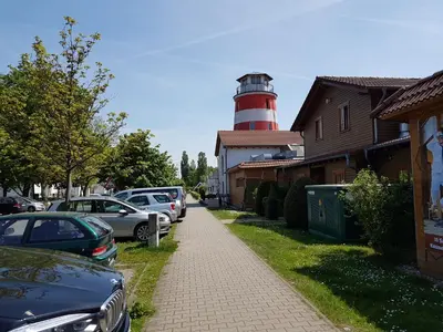 Das Gebäude in dem sich das Ferienhaus befindet