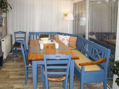 Ein Sitzbereich in der Unterkunft Holiday Home Heike by Interhome