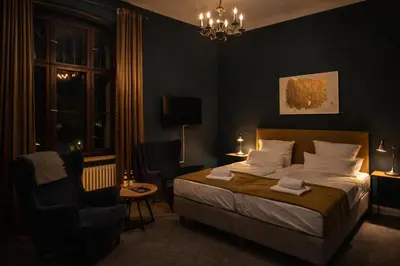 Ein Bett oder Betten in einem Zimmer der Unterkunft Romantik Hotel Schloss Reichenow