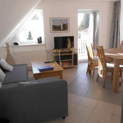 Ferienwohnung Blankenfelde mit Schallschutz und Parkplatz