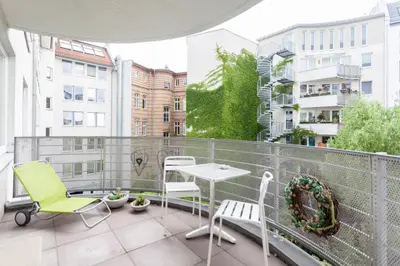 Ein Balkon oder eine Terrasse in der Unterkunft Central Hackescher Markt