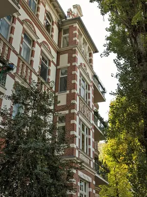 Das Gebäude in dem sich die Ferienwohnung befindet