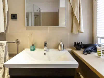 Ein Badezimmer in der Unterkunft Ferienwohnung Tiergarten