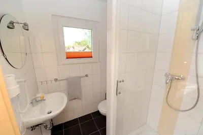 Ein Badezimmer in der Unterkunft Hotel Zum Birkenhof