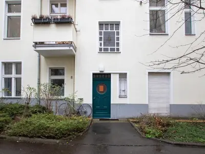 Das Gebäude in dem sich die Ferienwohnung befindet