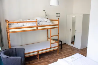 Ein Bett oder Betten in einem Zimmer der Unterkunft Metropol Hostel Berlin