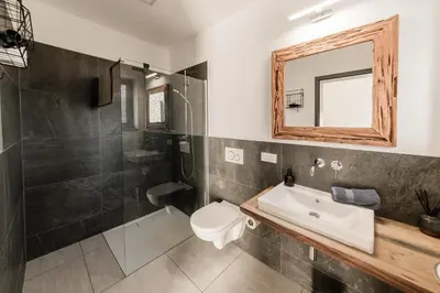 Ein Badezimmer in der Unterkunft Hey Spreewald Ferienapartments