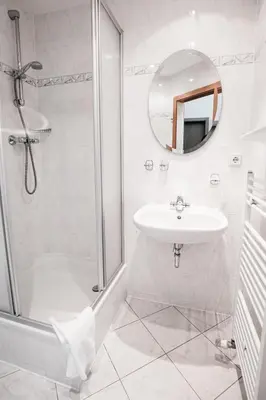 Ein Badezimmer in der Unterkunft Hotel am Fluss