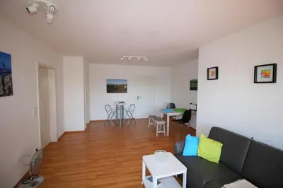 TV/Unterhaltungsangebot in der Unterkunft Wohnen auf Zeit am Golfplatz Motzen