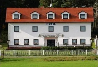 Das Gebäude in dem sich das Hotel befindet
