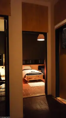 Ein Bett oder Betten in einem Zimmer der Unterkunft Storage Loft Apartment