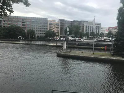 Blick auf einen Fluss in der Nähe der Ferienwohnung