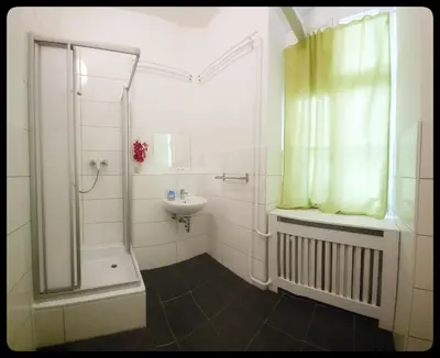 Ein Badezimmer in der Unterkunft Hostel 199