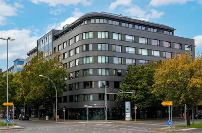 Das Gebäude in dem sich das Hotel befindet