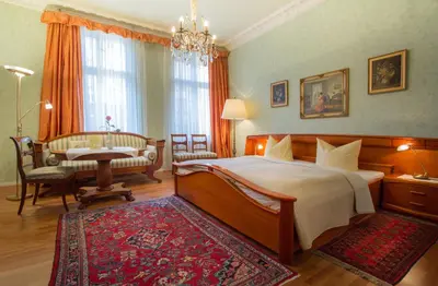 Ein Bett oder Betten in einem Zimmer der Unterkunft Das Literaturhotel Berlin