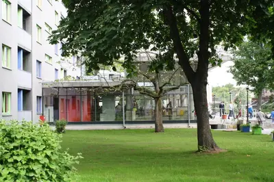 Ein Garten an der Unterkunft martas Gästehäuser Hauptbahnhof Berlin