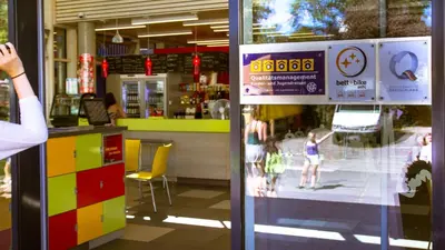 Ein Restaurant oder anderes Speiselokal in der Unterkunft martas Gästehäuser Hauptbahnhof Berlin