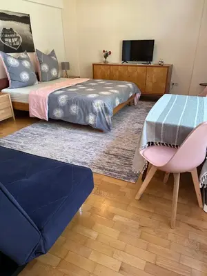 Ein Bett oder Betten in einem Zimmer der Unterkunft Bungalow am Wassergrundstück