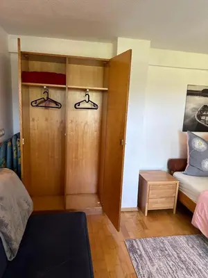 Ein Bett oder Betten in einem Zimmer der Unterkunft Bungalow am Wassergrundstück