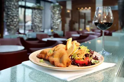 Essen im Hotel oder in der Nähe