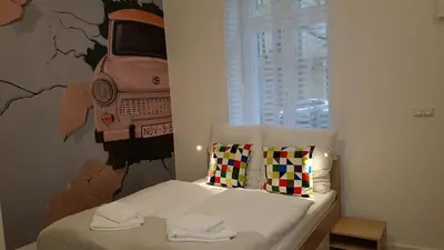 Ein Bett oder Betten in einem Zimmer der Unterkunft Studio Apartment for 3