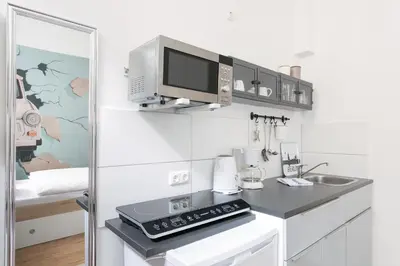 Küche/Küchenzeile in der Unterkunft Studio Apartment for 3