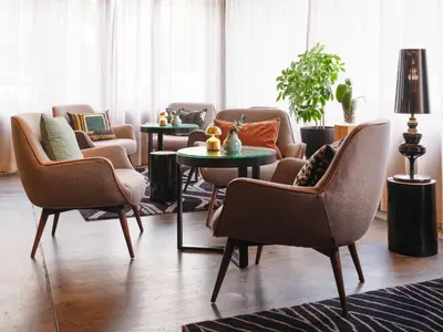 Ein Sitzbereich in der Unterkunft Adina Apartment Hotel Berlin Mitte