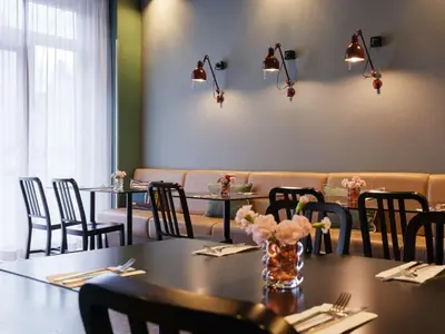 Ein Sitzbereich in der Unterkunft Adina Apartment Hotel Berlin Mitte