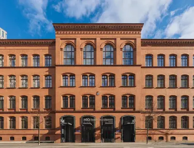 Das Gebäude in dem sich das Hotel befindet