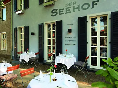 Ein Restaurant oder anderes Speiselokal in der Unterkunft Der Seehof Rheinsberg
