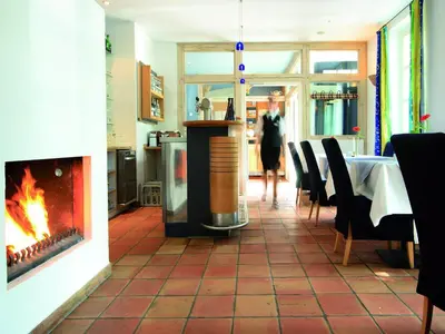 Ein Restaurant oder anderes Speiselokal in der Unterkunft Der Seehof Rheinsberg