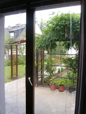 Ein Garten an der Unterkunft Cottage near centrum, paradise
