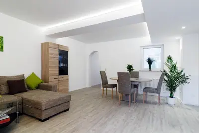 Ein Sitzbereich in der Unterkunft Luxusapartment nahe Müggelsee