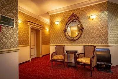 Ein Sitzbereich in der Unterkunft Myer's Hotel Berlin