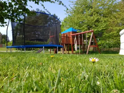Ein Kinderspielbereich in der Unterkunft Pension New Nomads