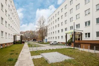 Das Gebäude in dem sich das Hotel befindet