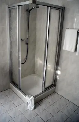 Ein Badezimmer in der Unterkunft Landhotel Pagram-Frankfurt/Oder