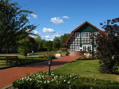 Ein Garten an der Unterkunft Schloss Herrenstein