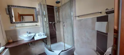Ein Badezimmer in der Unterkunft Landgasthof Rieben