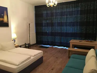 Ein Bett oder Betten in einem Zimmer der Unterkunft Hotel-Pension Adamshof