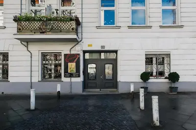 Eine Fassade oder ein Eingang zu 2 Zimmer Apartment Charlottchen