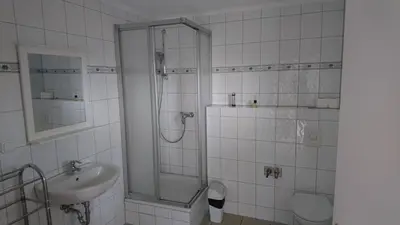 Ein Badezimmer in der Unterkunft Gasthaus Zur Hecke