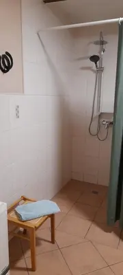 Ein Badezimmer in der Unterkunft Ferienwohnung Wildau-Wentdorf
