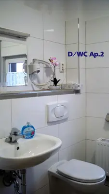 Ein Badezimmer in der Unterkunft Ferienappartements Am Weinberg