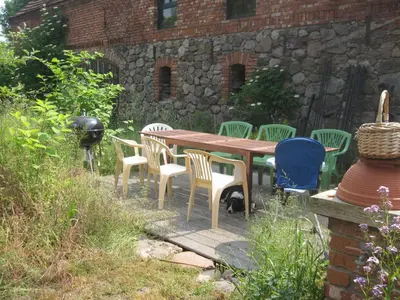 Ein Garten an der Unterkunft Ferienwohnung Pusteblume